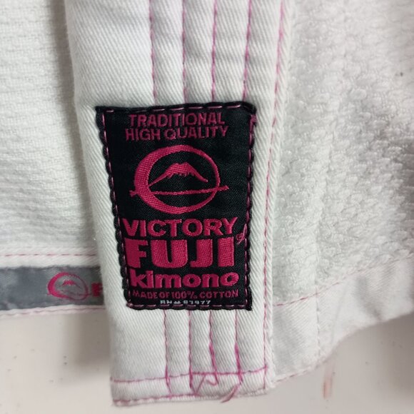 Fuji Champion Kimono W1 Jiu-Jitsu Gi Jacket Embroidered Cherry Blossom Cancer - Picture 9 of 14